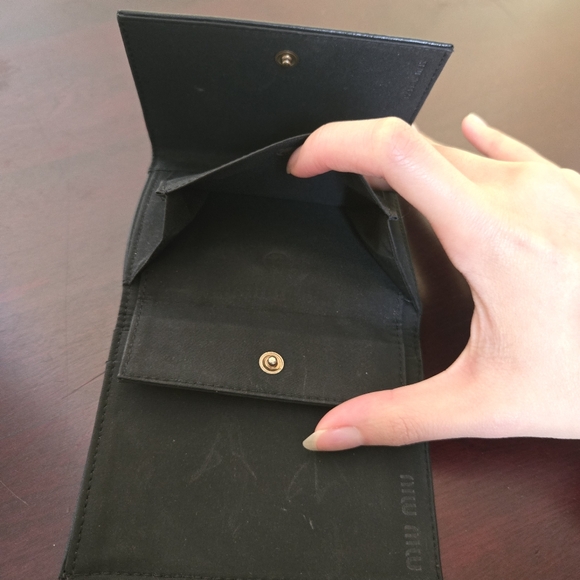 Miu Miu Leather Wallet - Picture 4 of 7